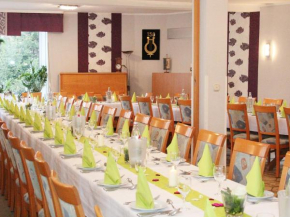 Отель Landhotel Weinrich  Наумбург/ Хезен